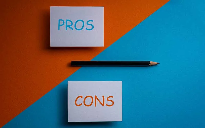 pros and cons decision making background
